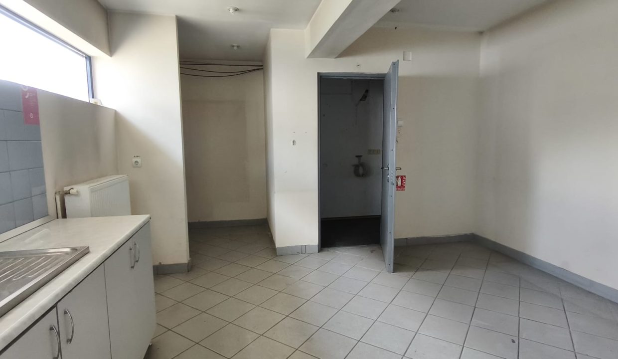 6fe00896-a8a1-4fa9-96ec-1b1d6e21be6d