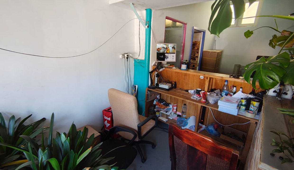 WhatsApp Image 2025-09-23 at 12.35.48 (1)