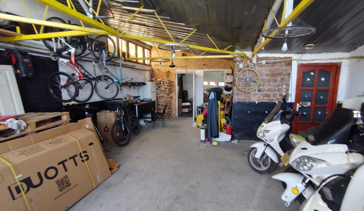 WhatsApp Image 2025-09-23 at 12.35.48 (2)