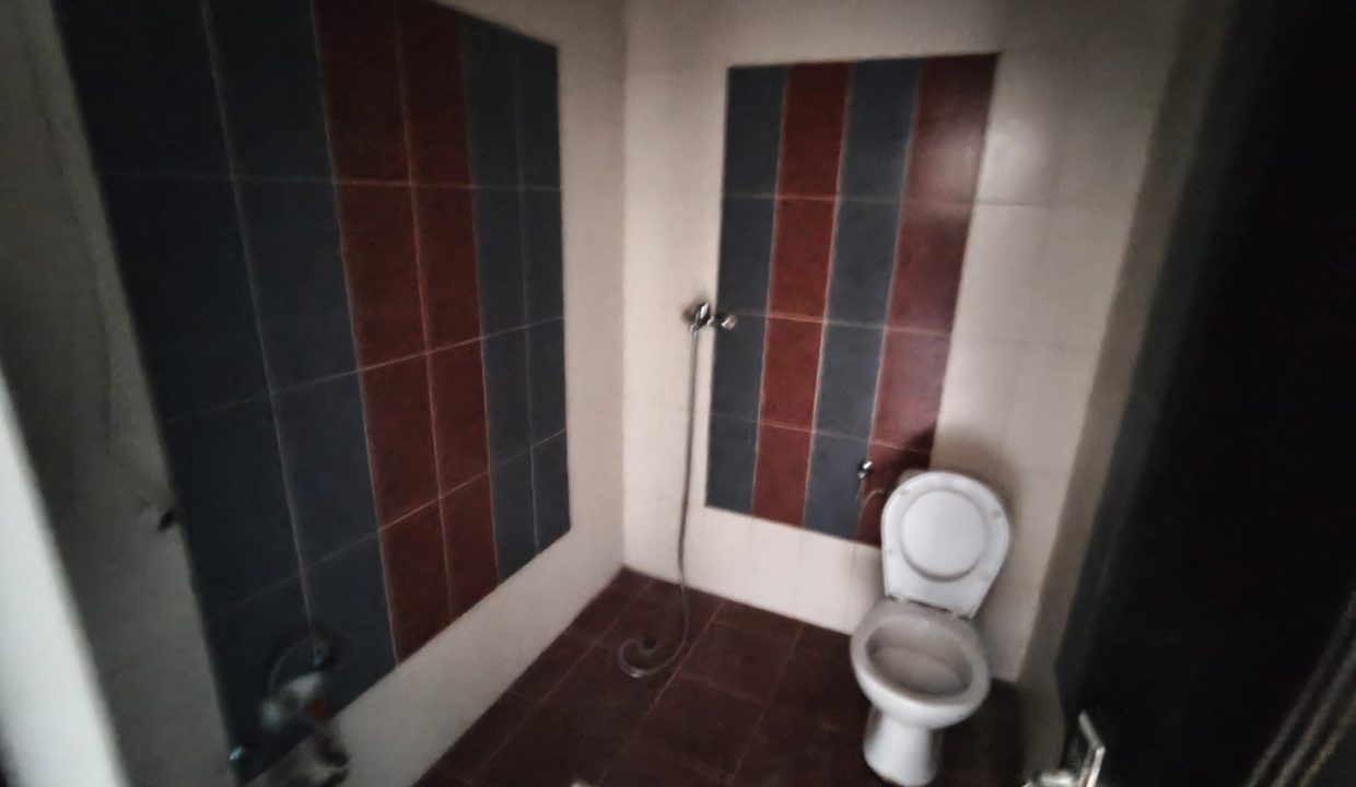 WhatsApp Image 2025-11-25 at 10.47.23 (1)