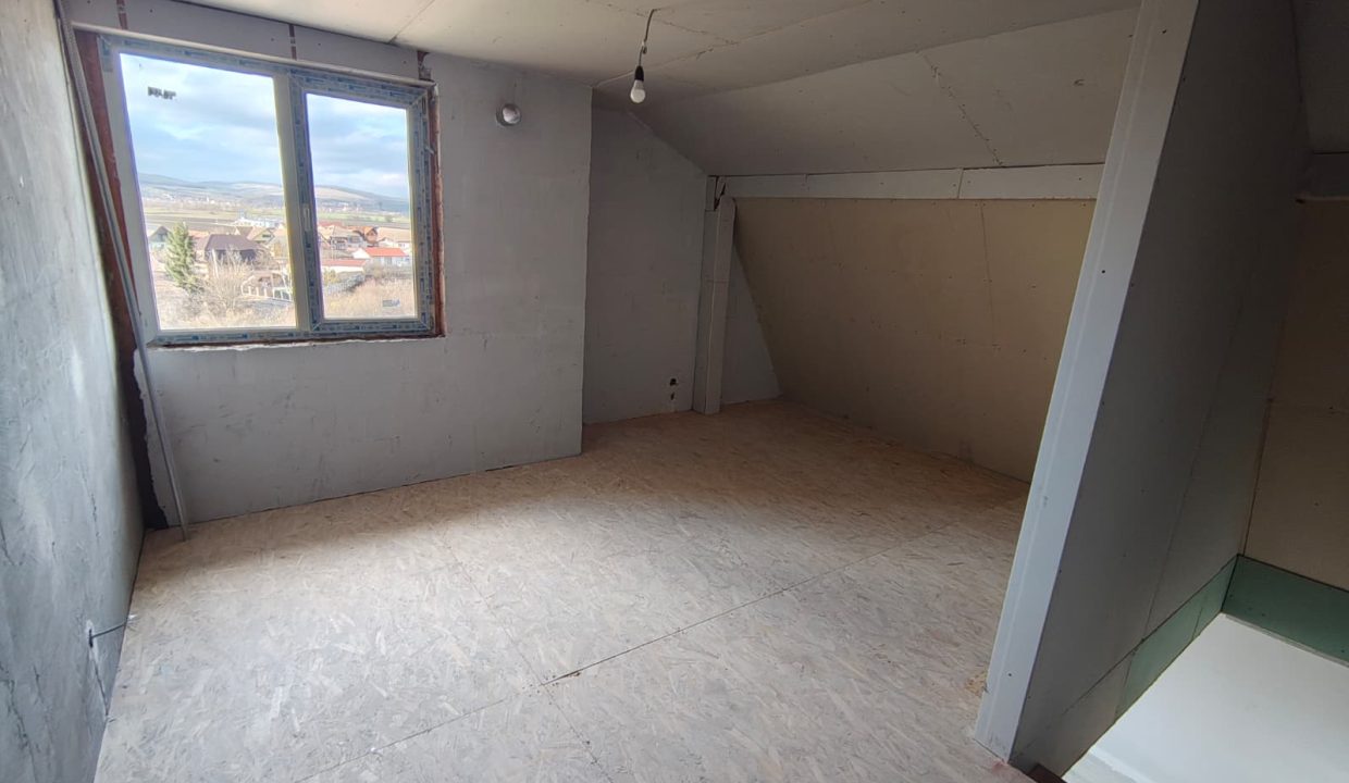 WhatsApp Image 2025-11-25 at 10.47.24