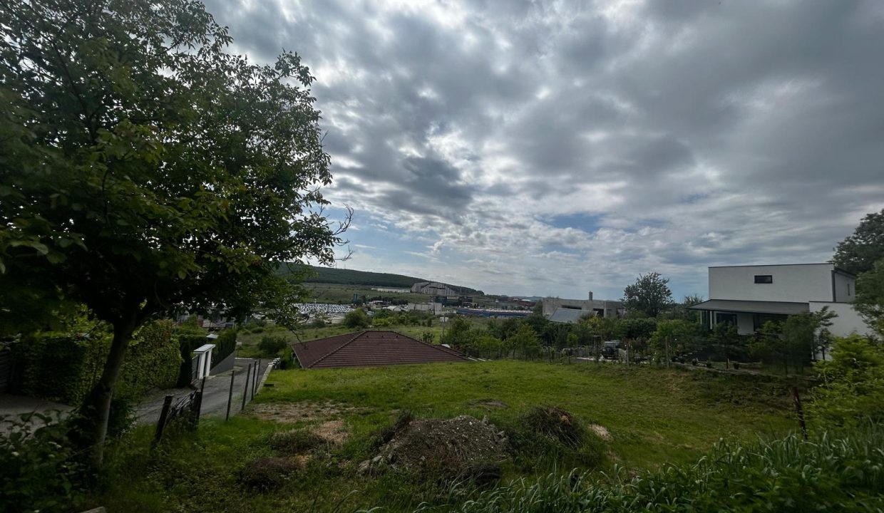 WhatsApp Image 2025-11-27 at 22.44.27 (5)