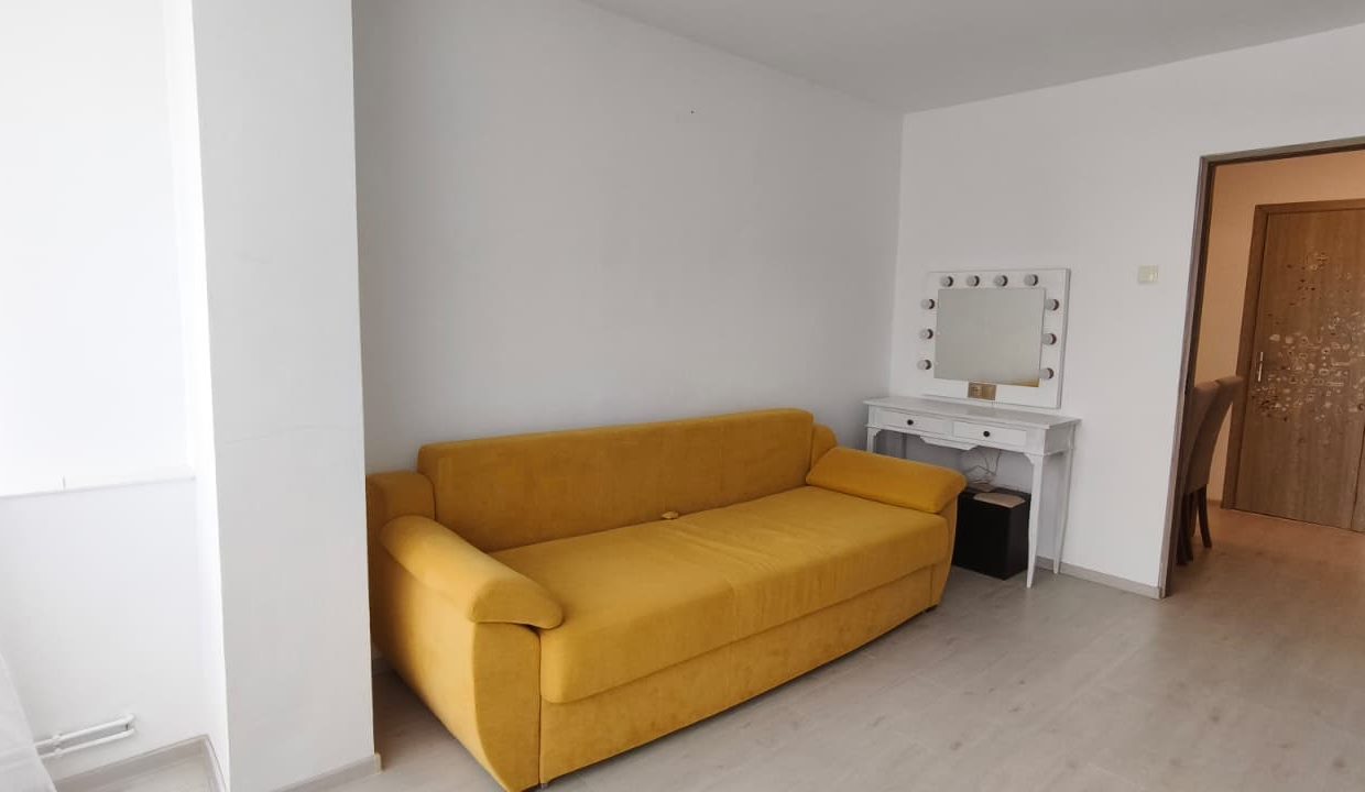 ee8bd0ff-fea6-483e-8a76-dfc9639b22cc